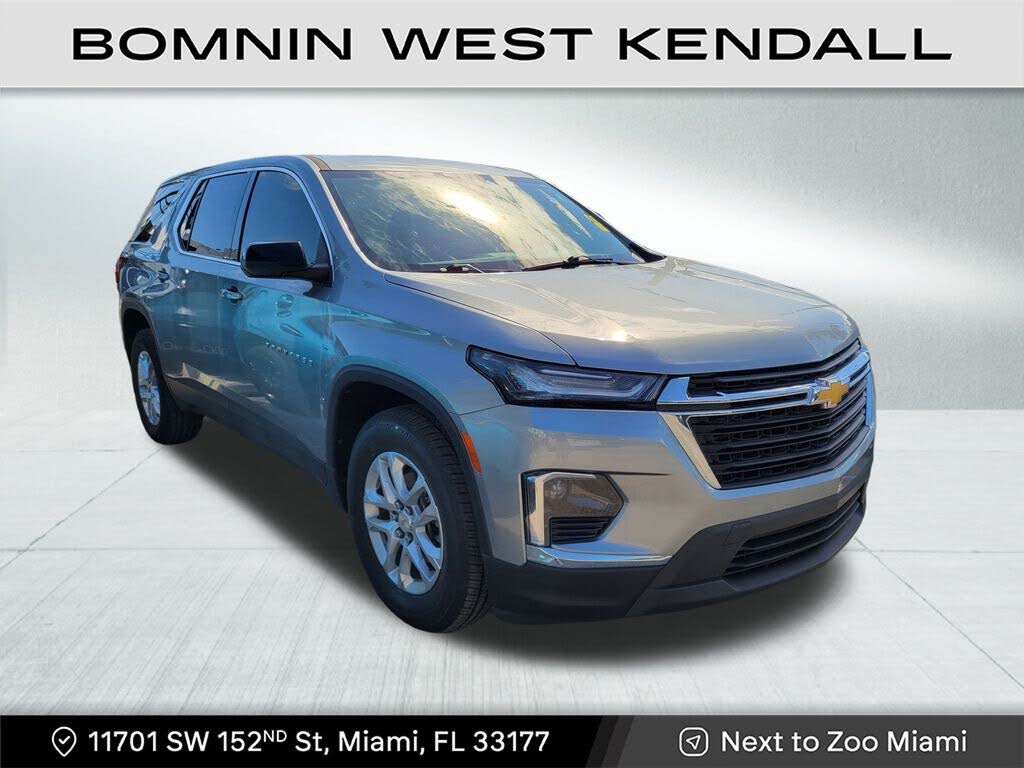 2023 Chevrolet Traverse LS FWD