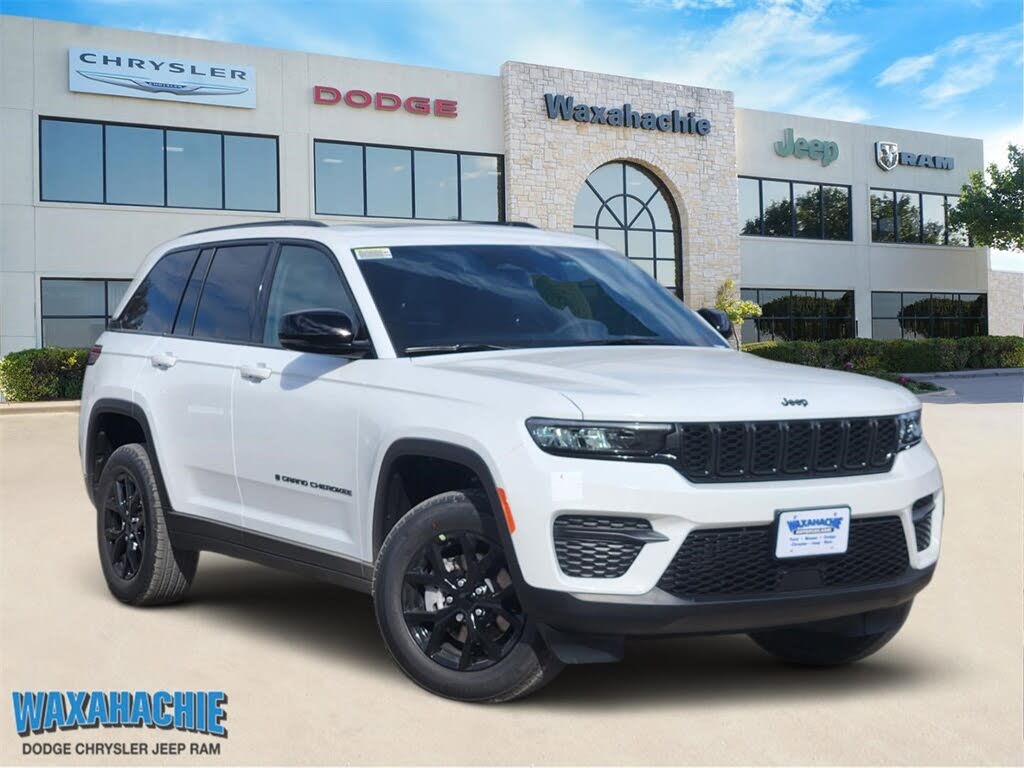 2025 Jeep Grand Cherokee Altitude X RWD