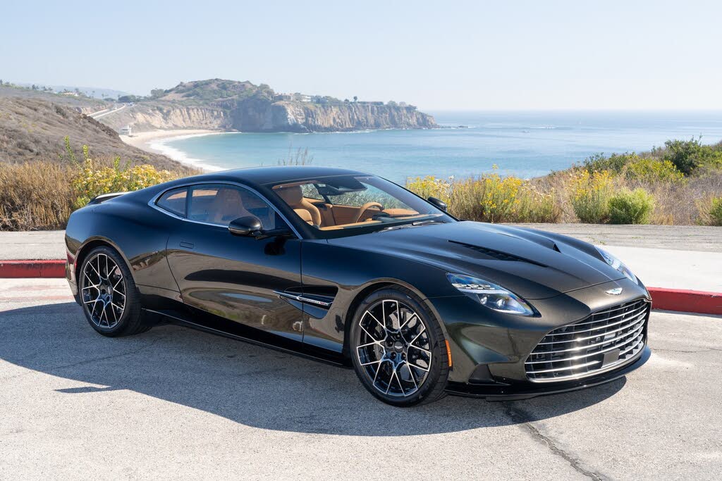 2026 Aston Martin Vanquish Coupe RWD