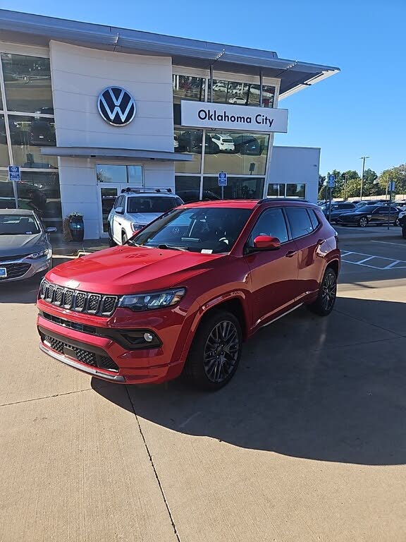 2023 Jeep Compass (Red) Edition 4WD