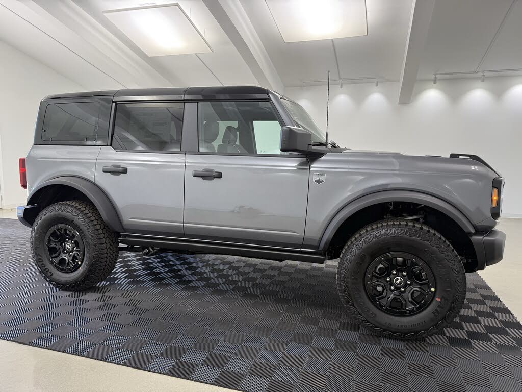 2025 Ford Bronco Big Bend 4-Door 4WD