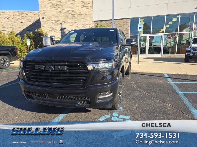 2026 RAM 1500 Laramie Crew Cab 4WD