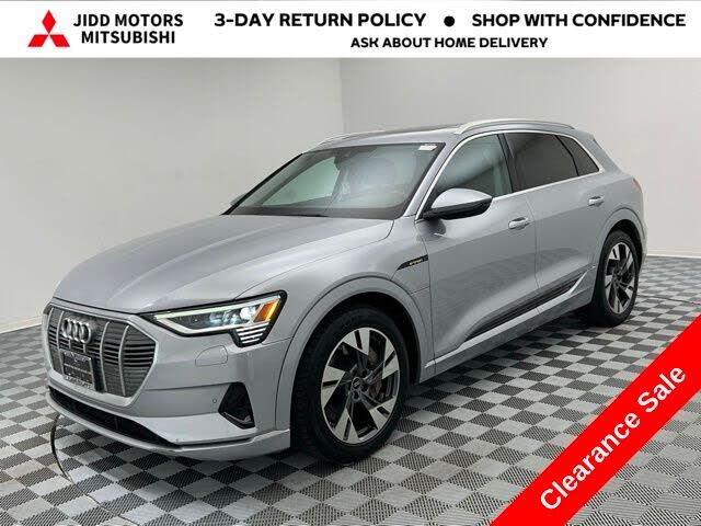 2022 Audi e-tron Premium quattro AWD