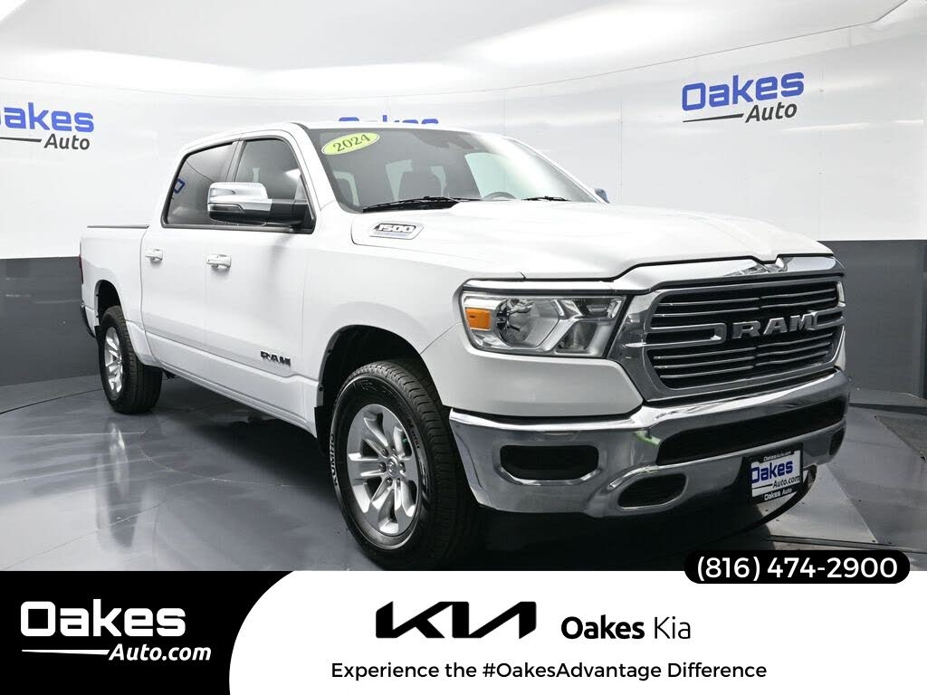2024 RAM 1500 Laramie Crew Cab 4WD