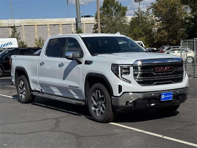 2026 GMC Sierra 1500 SLT Crew Cab 4WD