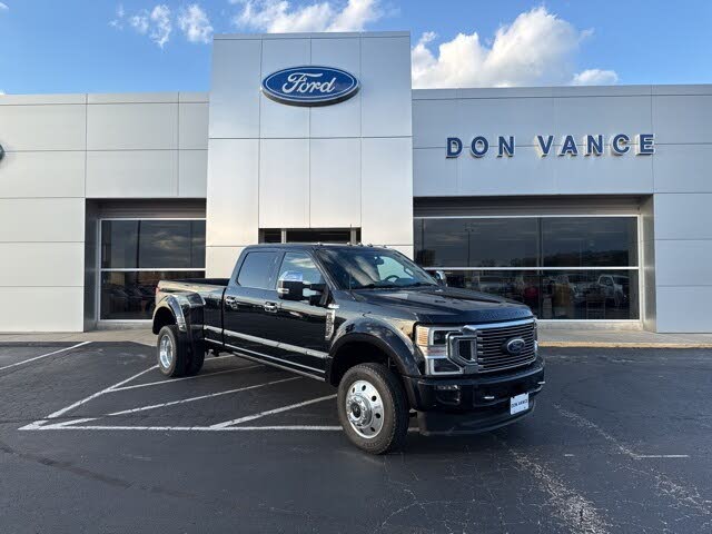 2022 Ford F-450 Super Duty Platinum Crew Cab LB DRW 4WD