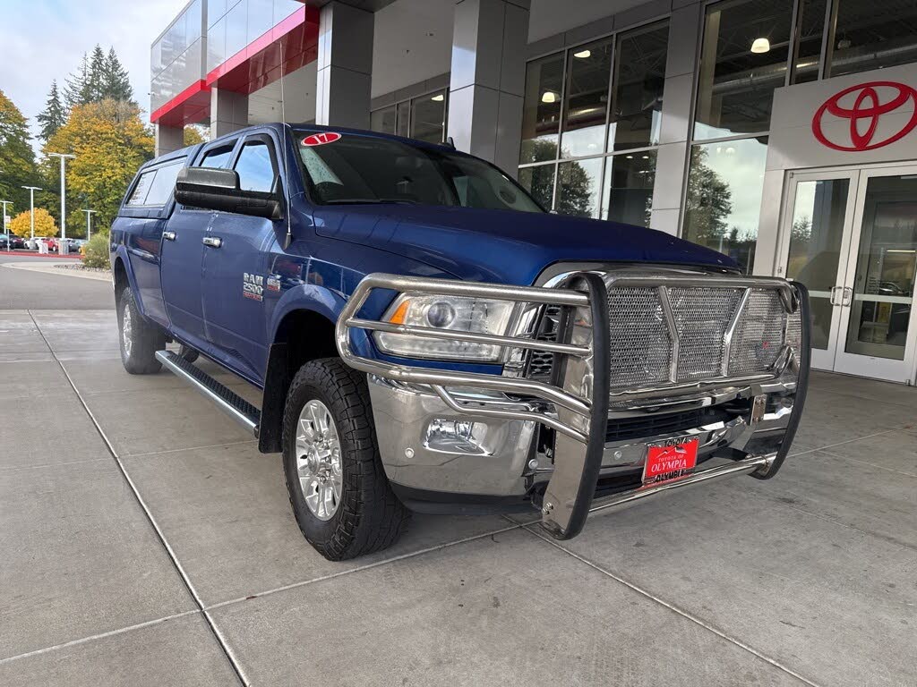 2017 RAM 2500 Laramie Crew Cab LB 4WD