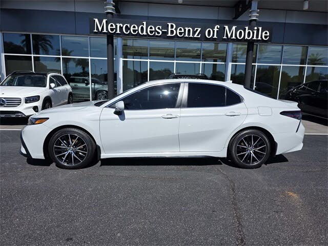 2023 Toyota Camry SE FWD