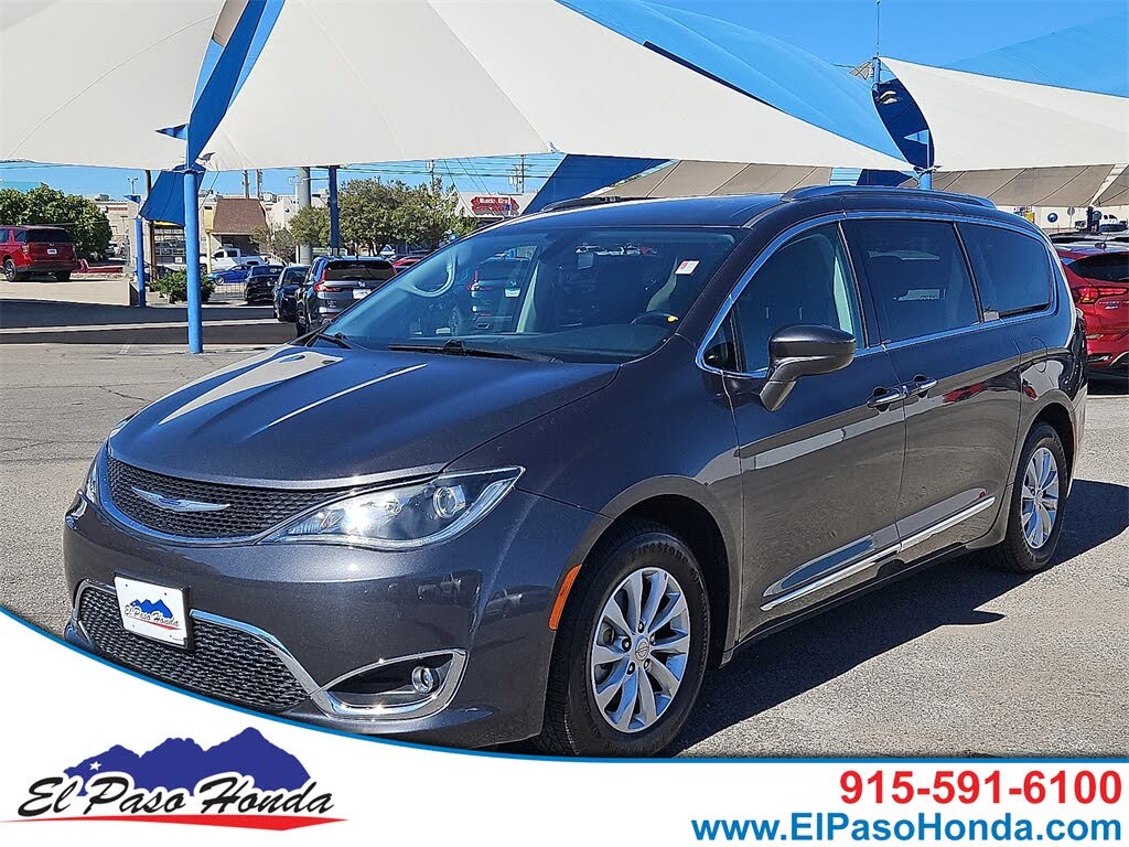 2019 Chrysler Pacifica Touring L FWD