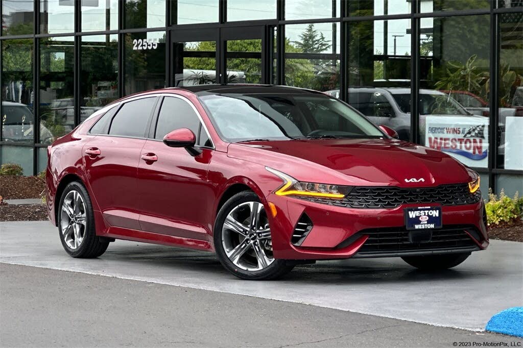 2022 Kia K5 EX FWD