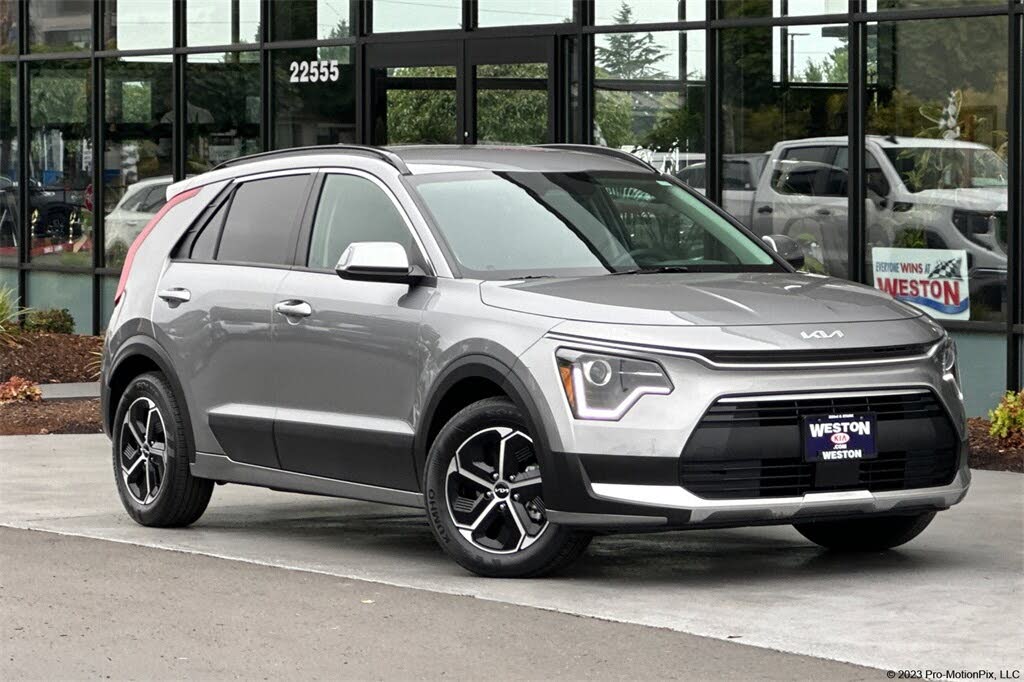 2023 Kia Niro EX FWD