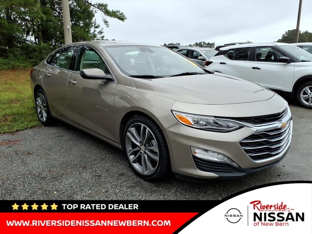 2024 Chevrolet Malibu LT with 2LT FWD