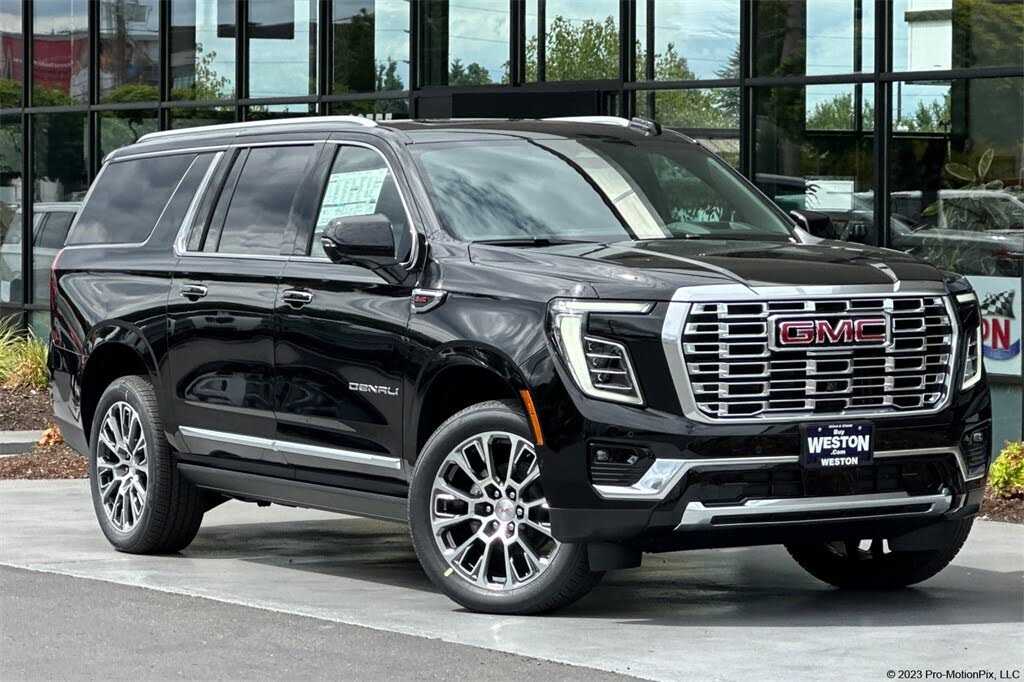 2025 GMC Yukon XL Denali 4WD