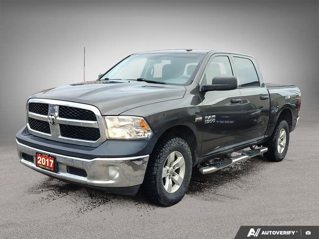 2017 RAM 1500 ST Crew Cab 4WD