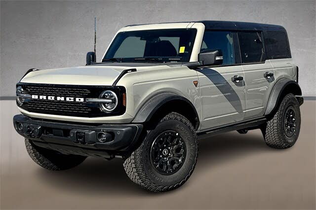 2025 Ford Bronco Badlands 4-Door 4WD