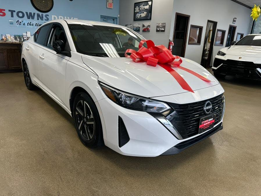 2024 Nissan Sentra SV FWD