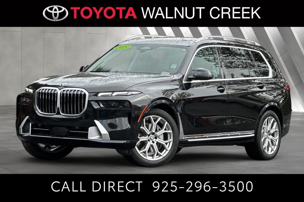 2025 BMW X7 xDrive40i AWD