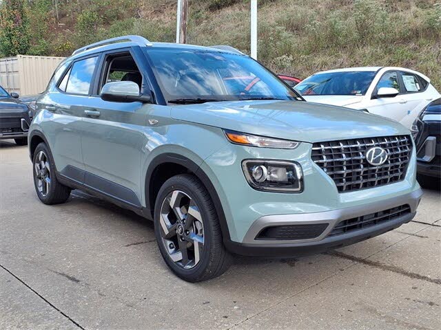 2026 Hyundai Venue SEL FWD