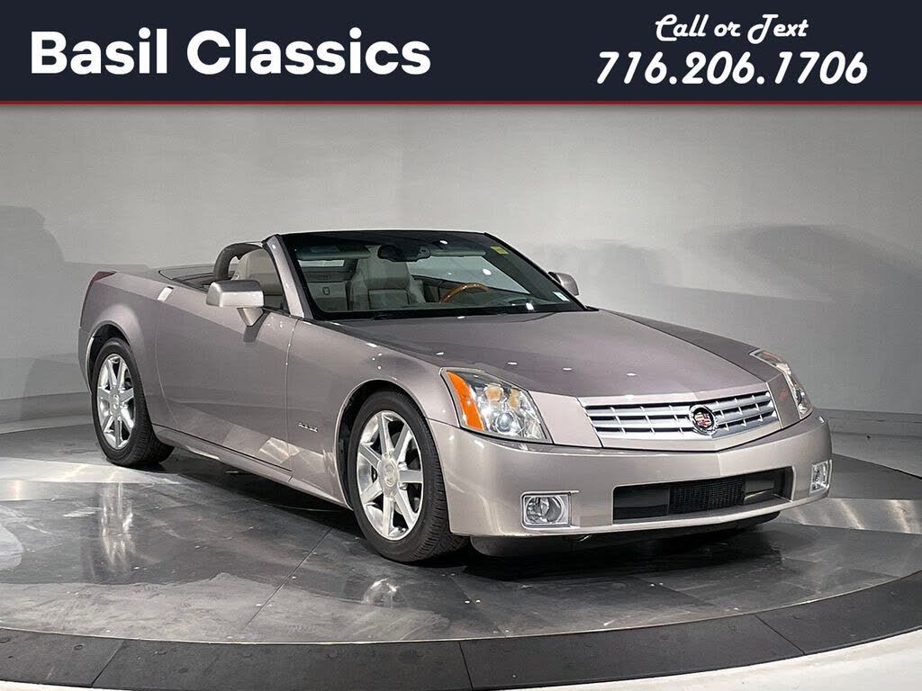 2004 Cadillac XLR RWD