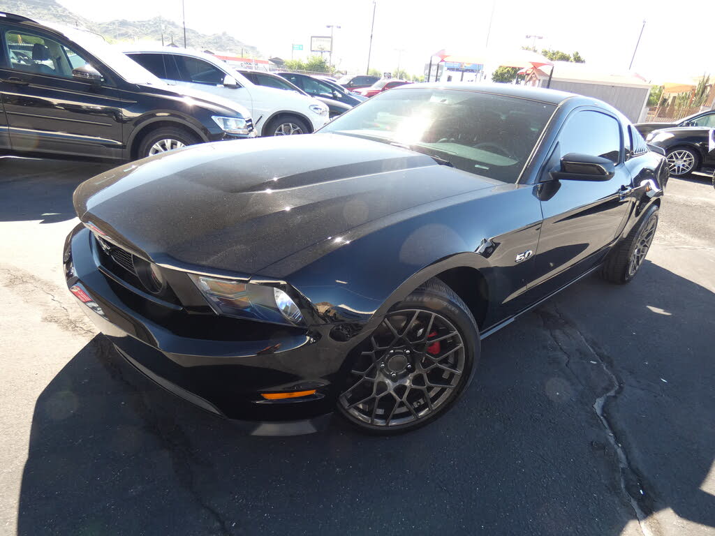 2011 Ford Mustang GT Premium Coupe RWD