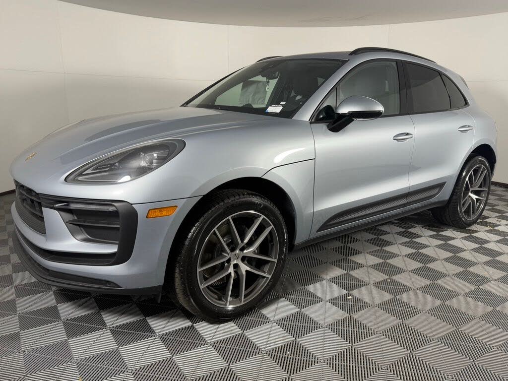 2026 Porsche Macan
