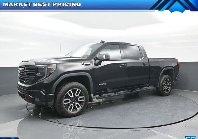 2023 GMC Sierra 1500 AT4 Crew Cab 4WD