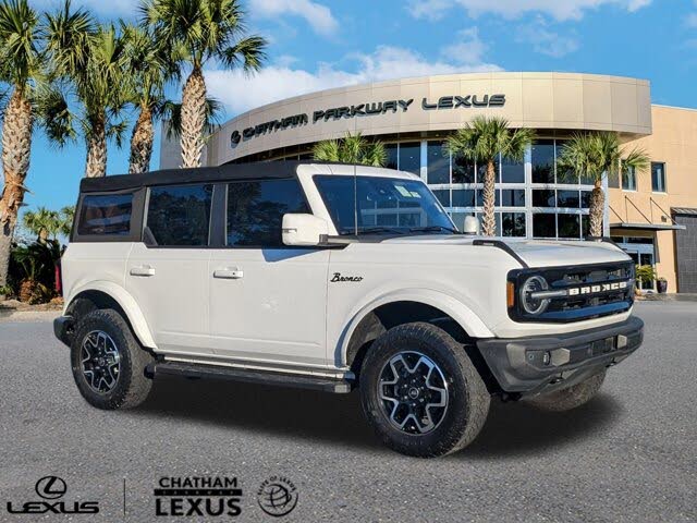 2022 Ford Bronco Outer Banks 4-Door 4WD