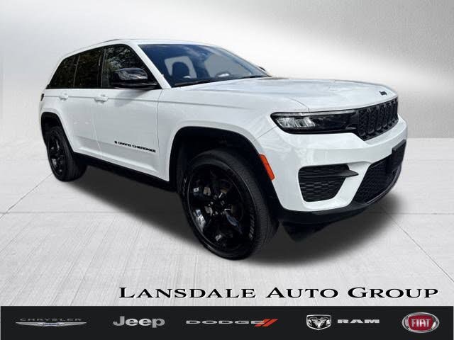2023 Jeep Grand Cherokee Altitude 4WD