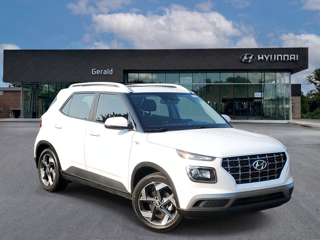 2023 Hyundai Venue SEL FWD