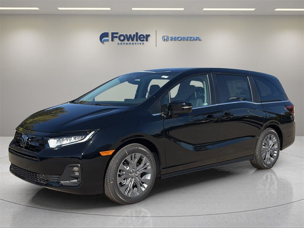 2026 Honda Odyssey Touring FWD