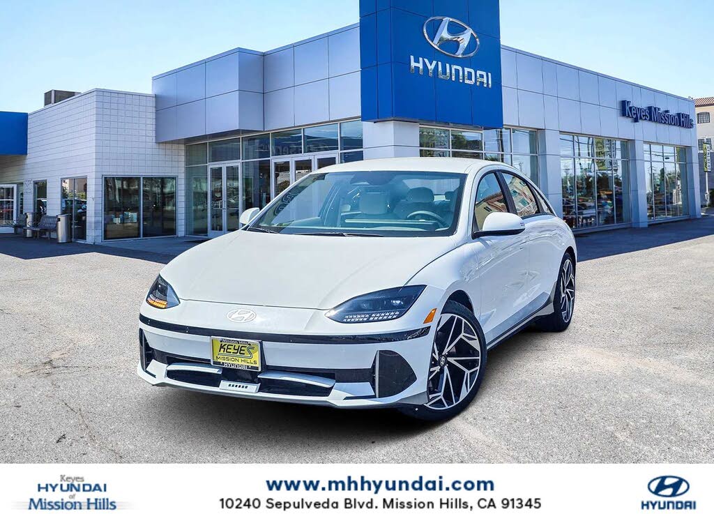 2025 Hyundai Ioniq 6 SEL RWD