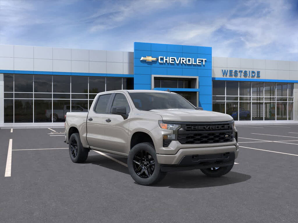 2026 Chevrolet Silverado 1500 Custom Crew Cab RWD