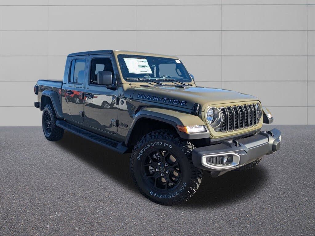 2025 Jeep Gladiator High Tide Crew Cab 4WD