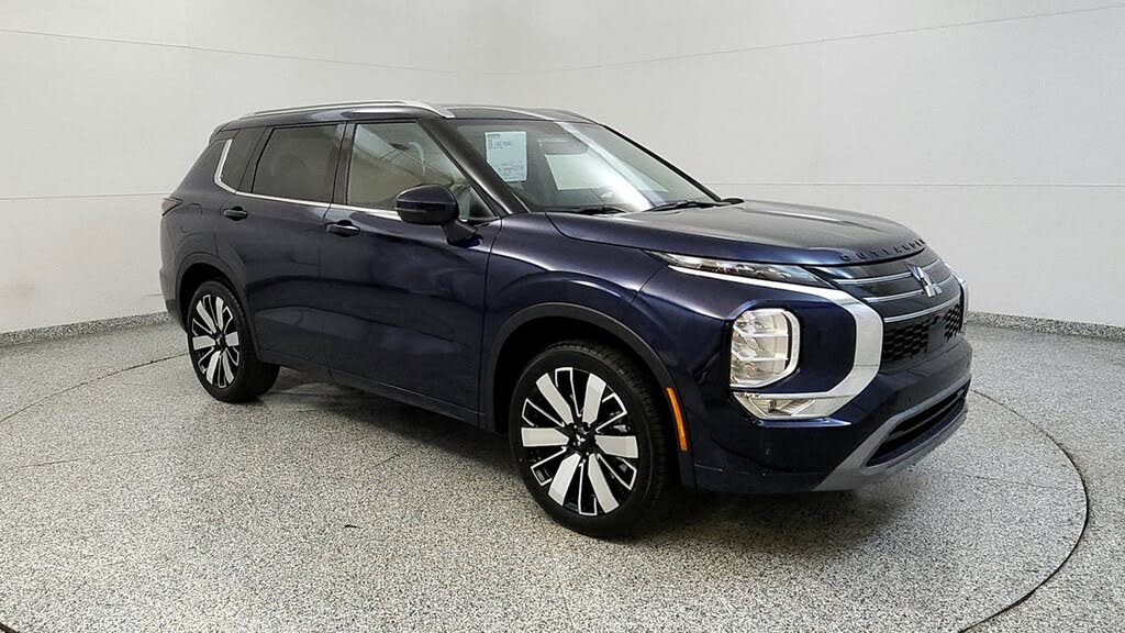 2025 Mitsubishi Outlander SEL FWD