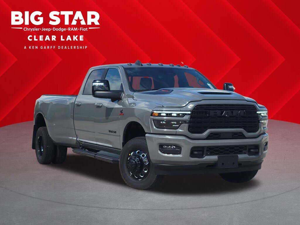 2026 RAM 3500 Laramie Crew Cab LB DRW 4WD