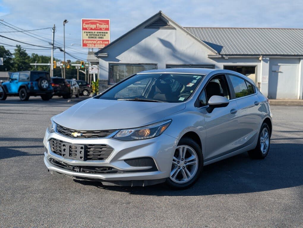 2018 Chevrolet Cruze LT Hatchback FWD
