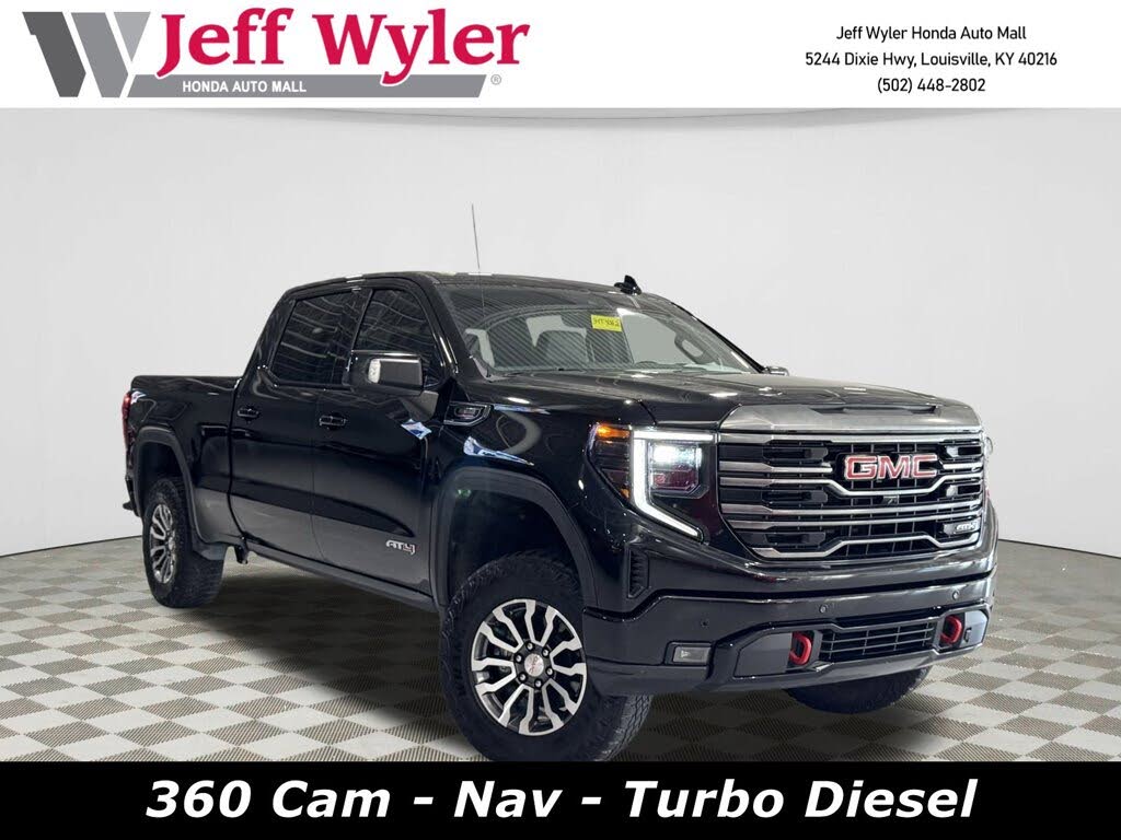 2023 GMC Sierra 1500 AT4 Crew Cab 4WD