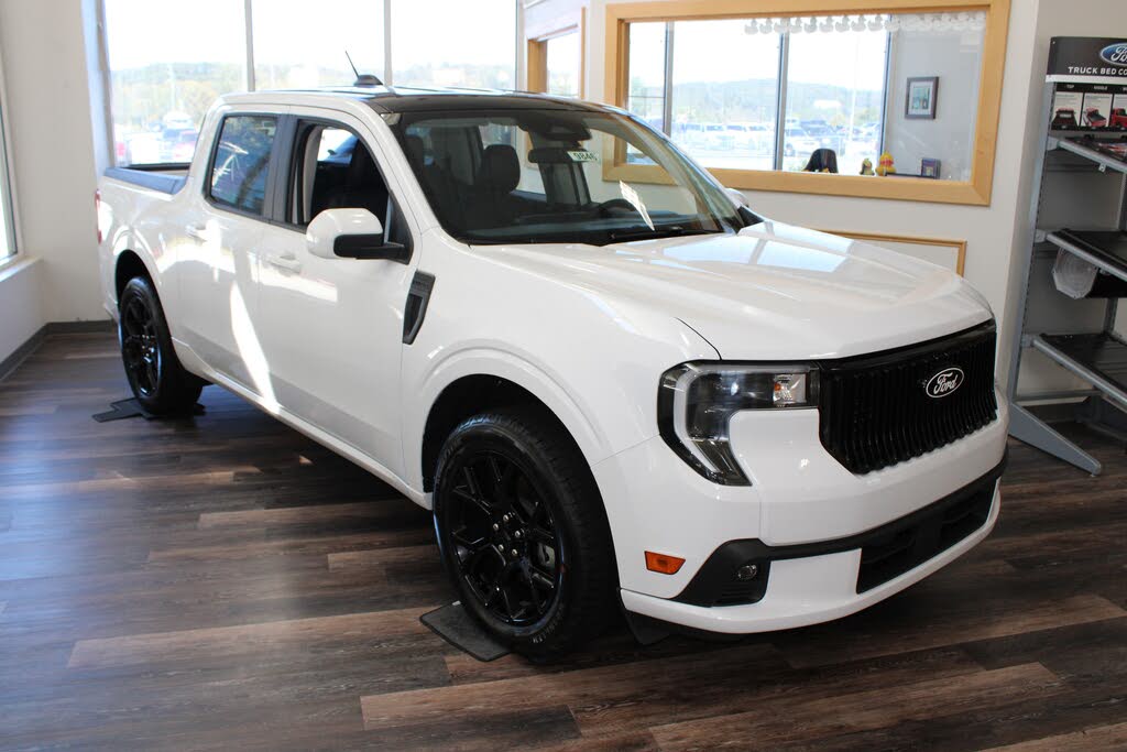 2025 Ford Maverick Lobo SuperCrew AWD