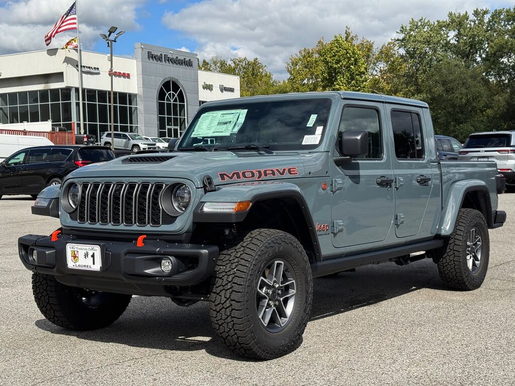 2025 Jeep Gladiator Mojave X Crew Cab 4WD