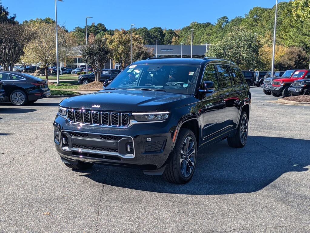 2025 Jeep Grand Cherokee L Overland 4WD