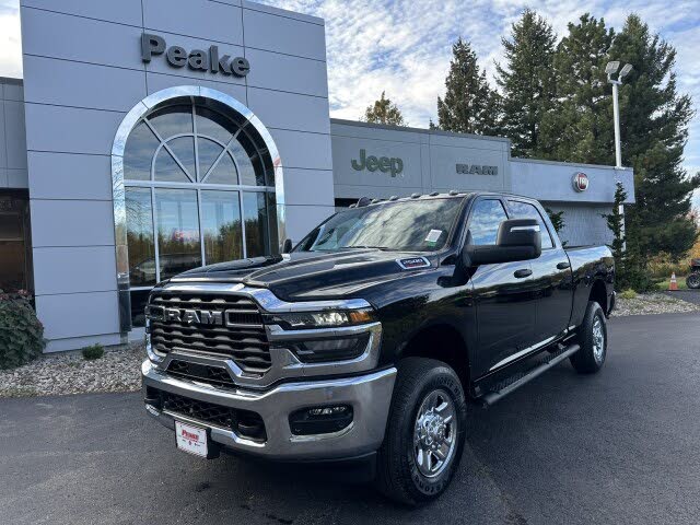 2026 RAM 2500 Tradesman Crew Cab 4WD