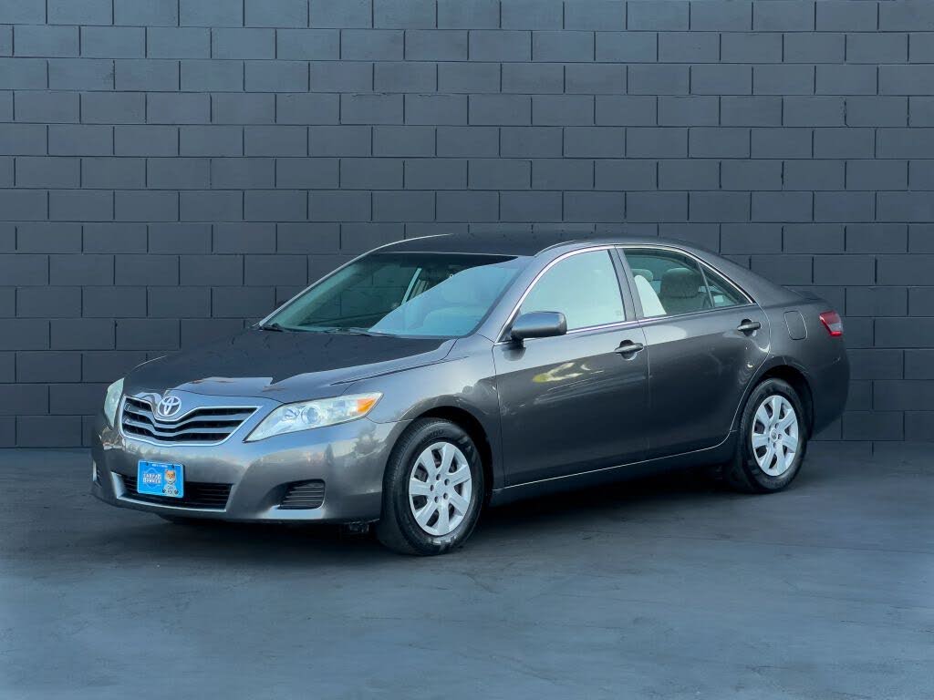 2011 Toyota Camry LE