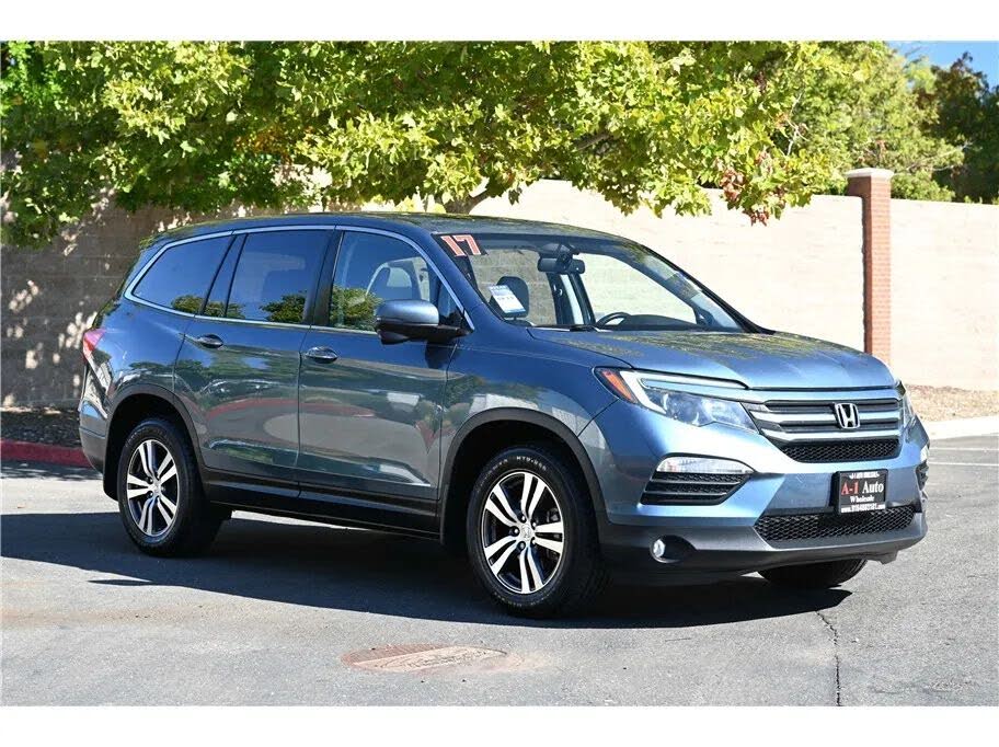 2017 Honda Pilot Touring AWD