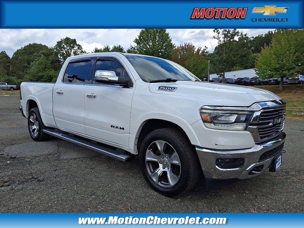 2019 RAM 1500 Laramie Crew Cab 4WD