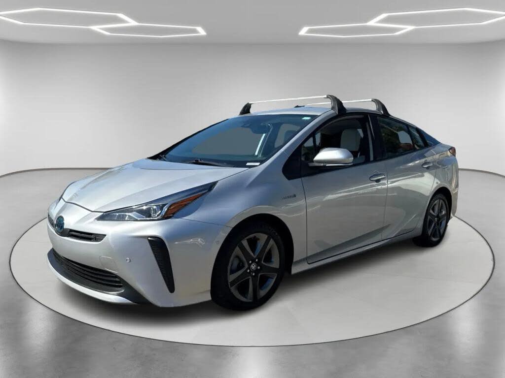 2021 Toyota Prius XLE FWD