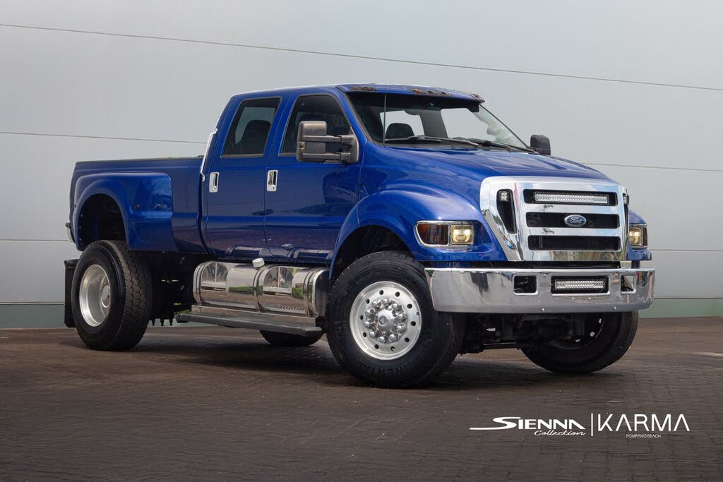 2004 Ford F-650 Super Duty