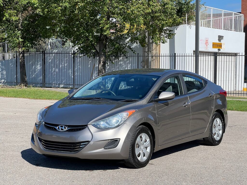 2013 Hyundai Elantra L FWD