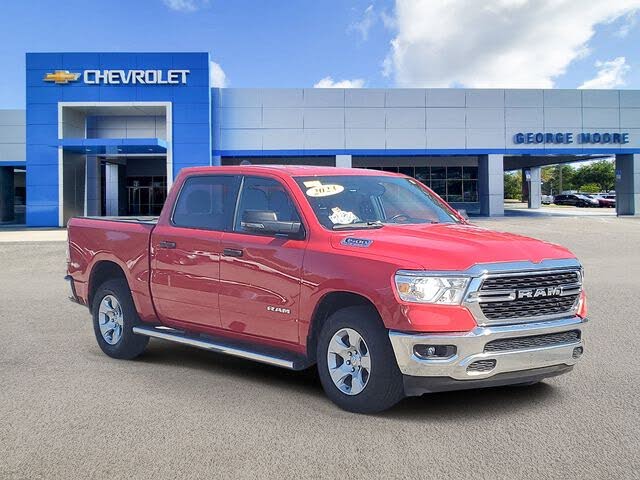 2023 RAM 1500 Big Horn Crew Cab RWD
