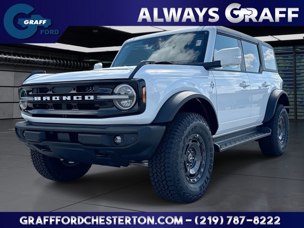 2025 Ford Bronco Outer Banks 4-Door 4WD