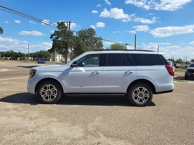2025 Ford Expedition Active 4WD